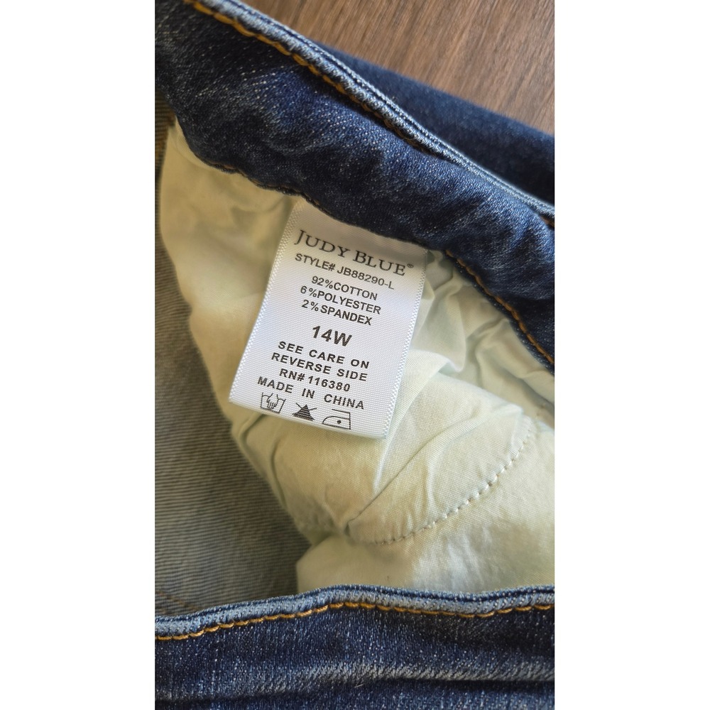 Judy Blue Medium Wash Distressed Bootcut Jeans 14W High Rise Side Slit - Picture 4 of 7